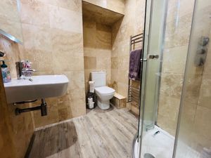 Photo 41- click for photo gallery